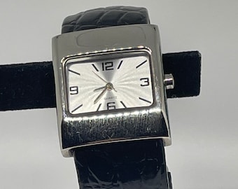 Vintage ladies Silvertone black band watch