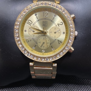 Vintage NY&C ladies gold tone watch