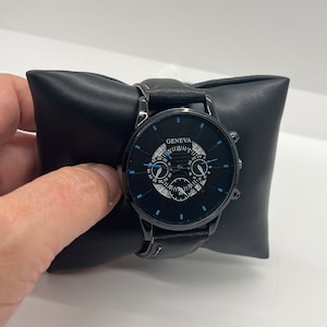 Geneva men’s  calendar watch