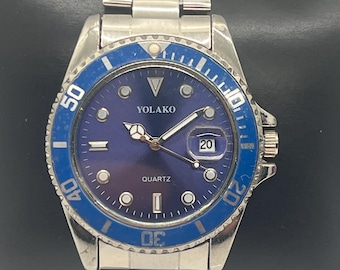 Yolako men's calendar watch