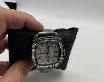 Vintage Victoria Wieck Beverly Hills ladies watch