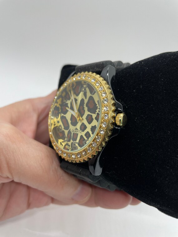 Vintage golden classic rhinestone watch - image 4