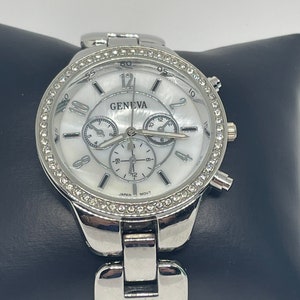 Vintage Geneva Silvertone watch