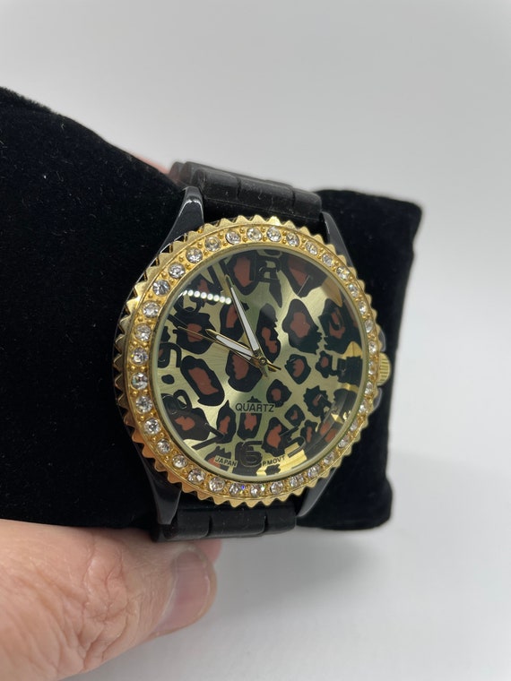 Vintage golden classic rhinestone watch - image 3