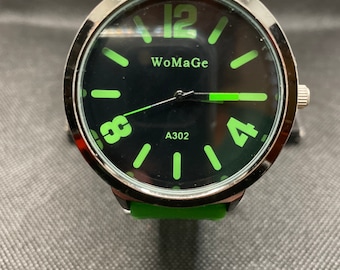 Vintage green unisex watch