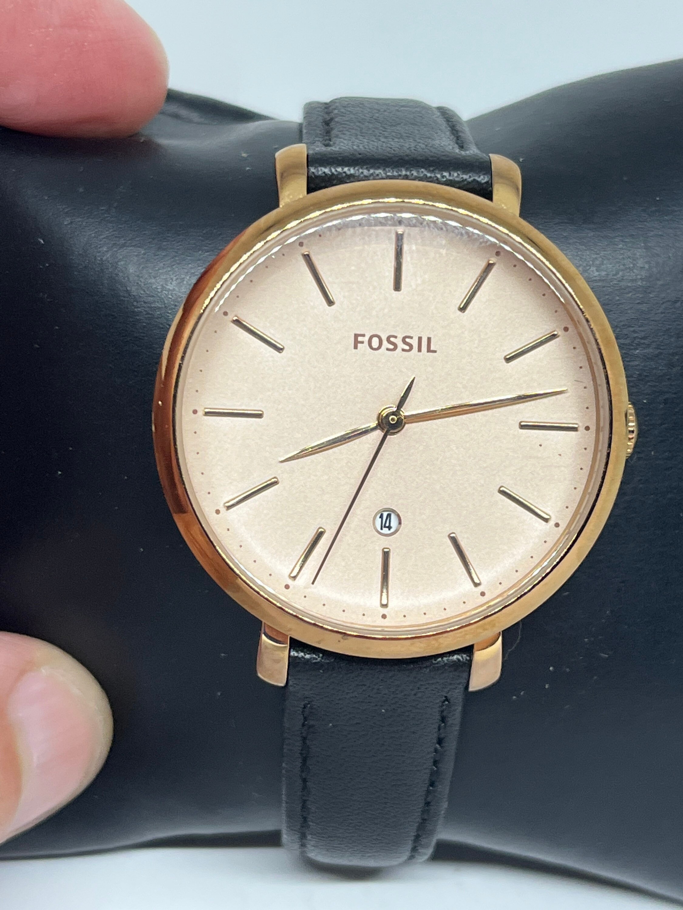 Ladies Vintage Fossil Calendar Watch - Etsy Norway