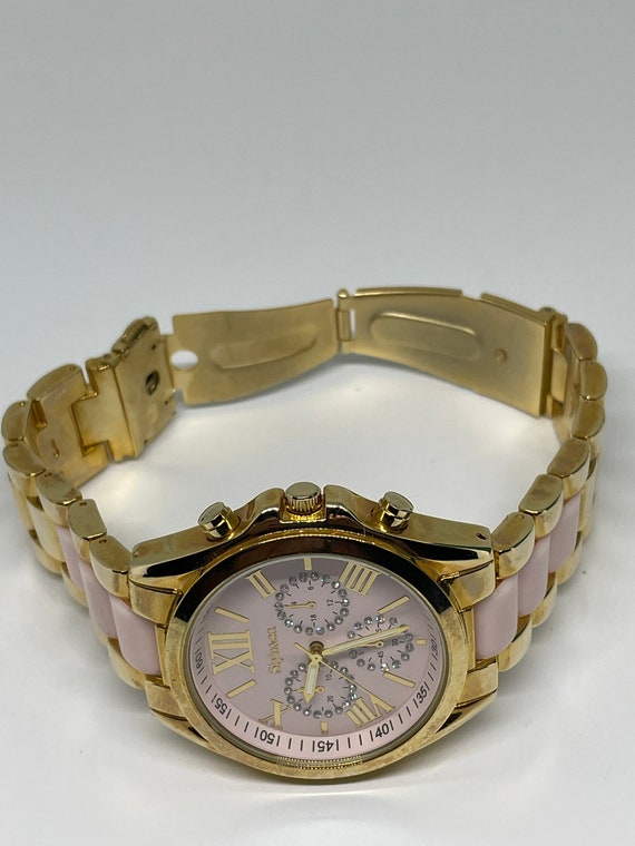 Vintage goldtone and pink Style and Co watch - image 7