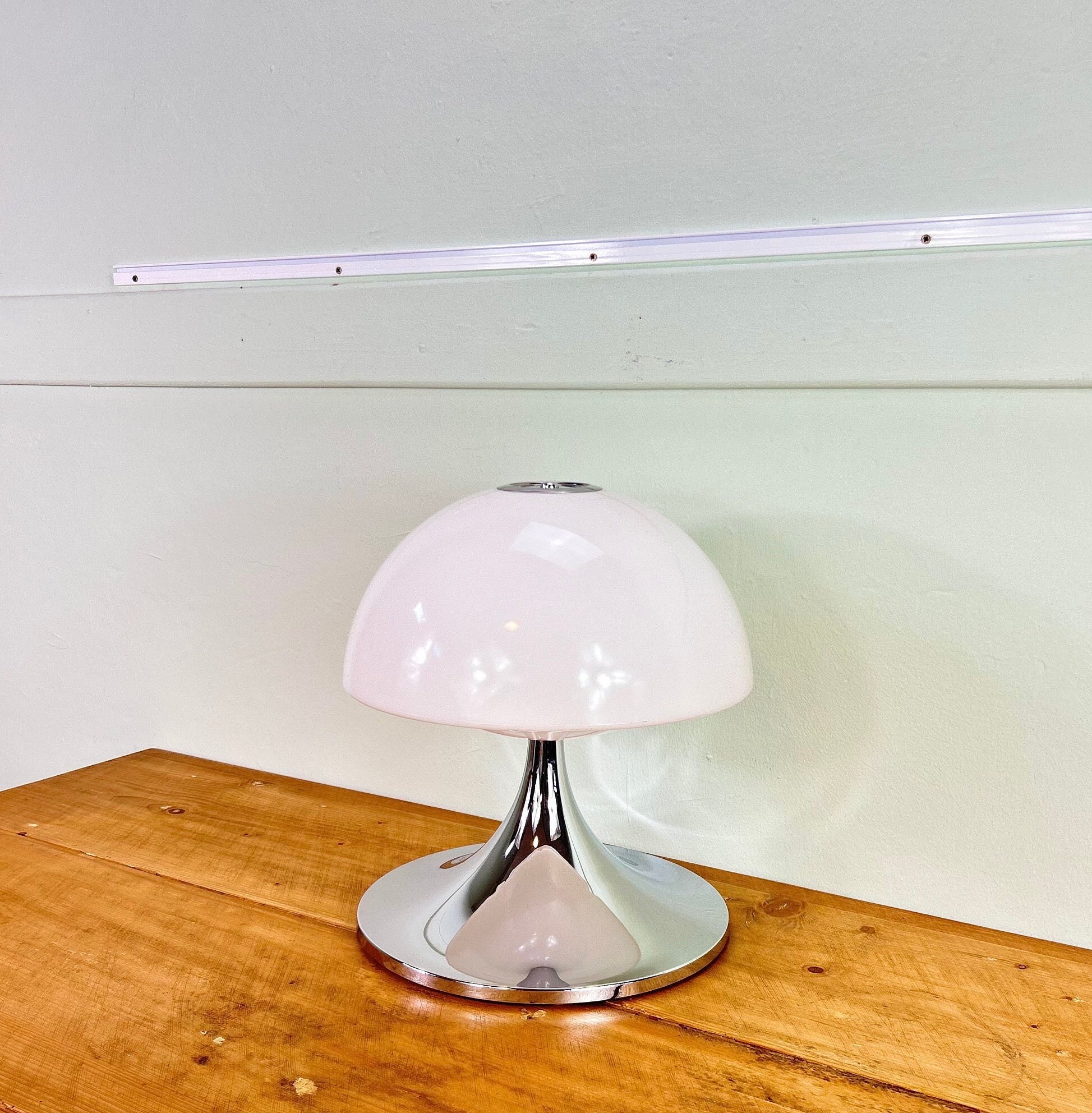 Lampe de table Space Age en chrome, années 70