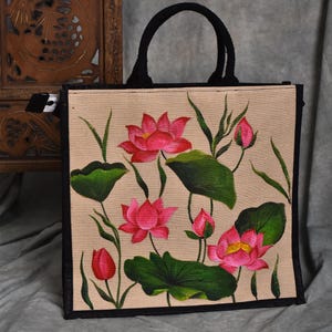 HANDBEMALTE natürliche Jute-Einkaufstasche, ECO-freundliches Einkaufszubehör, ein perfektes Geschenk.