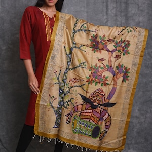 Gond Hand Painting Pure Tussar DUPATTA  Warp Around. DUTY FREE dELIVERY wORLDWIDE At your Doorstep.