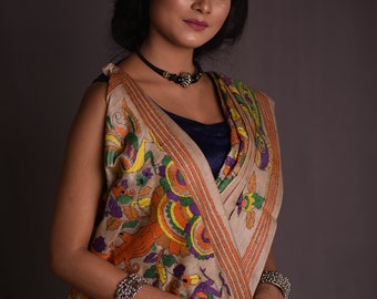 Exclusieve Tussar-sari-sari met kantha-stiksel en blouse. Duty Free BEZORGING WERELDWIJD Bij je thuis.