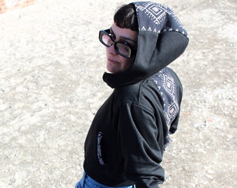 Short Hooded Sweatshirt