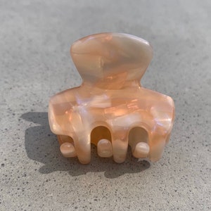 Small Hair Claw Jaw Clip - “Peachy”