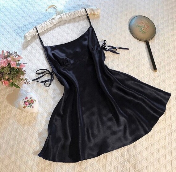 NWT Vintage Victoria’s Secret 100% silk black slip