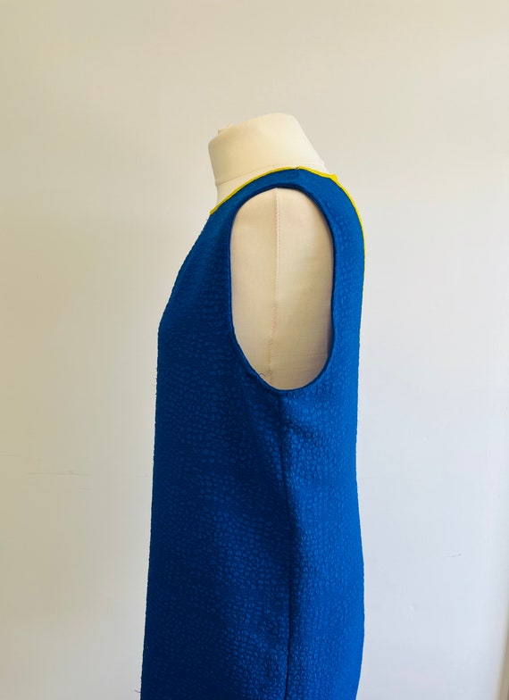 Vintage Dress- Royal Blue with yellow Dress - Siz… - image 4