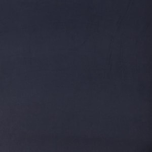 Puede incluir: Una tela azul oscuro sólida con una textura lisa.