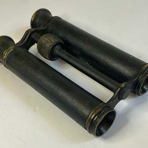 Jumelles Goerz antiques avec étui, 1903. Militaire allemand.