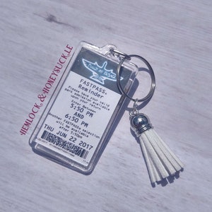 Avatar Flight of Passage FastPass Keychain