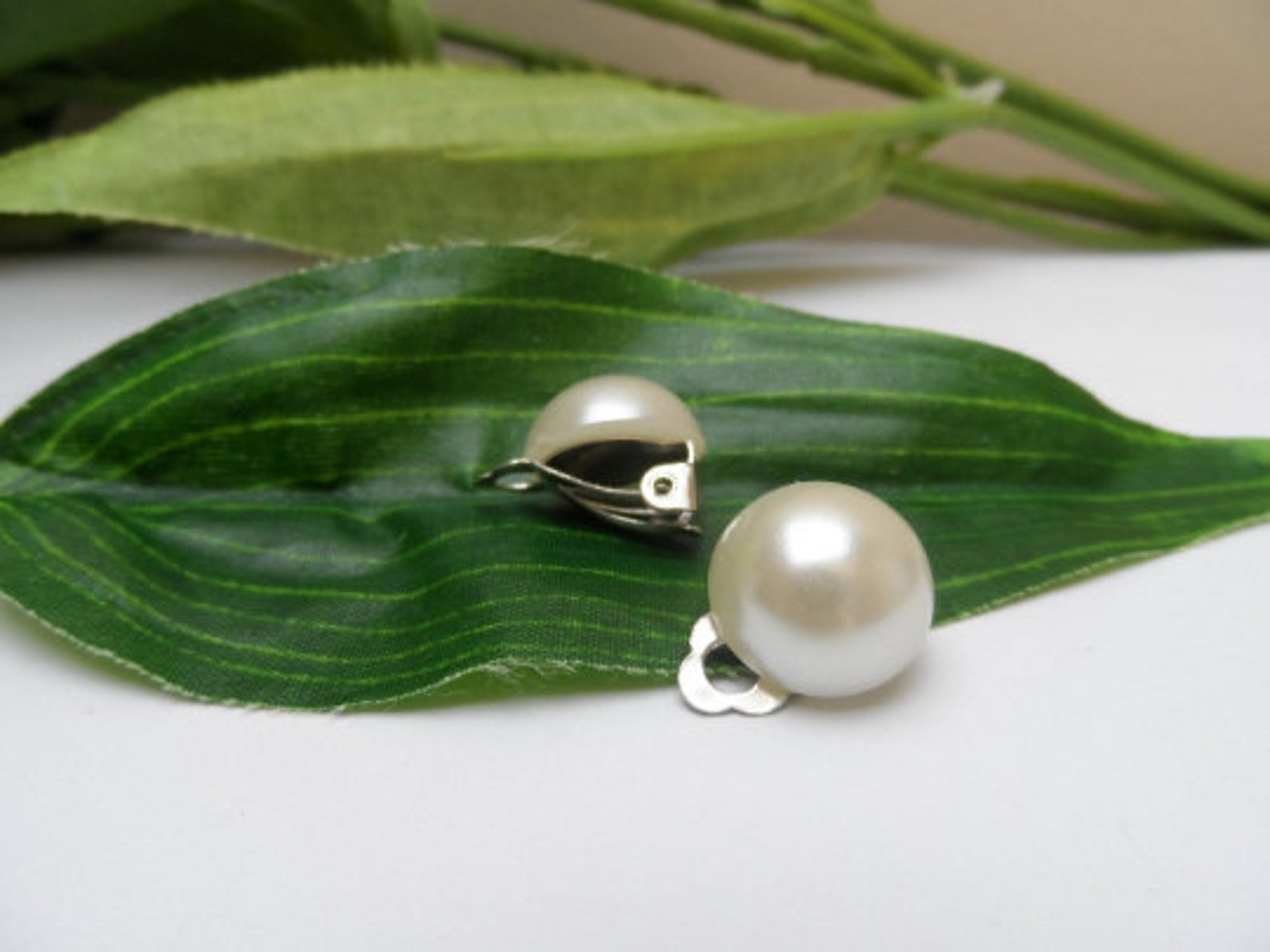 Girls Ivory Pearl Clip on Earrings Pearl Earrings Ivory Etsy
