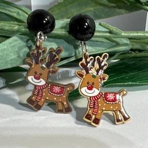 Christmas Gingerbread Man Clip on earrings, girls dangle Earrings,  Clip on  earrings, retro clip on, Christmas earrings