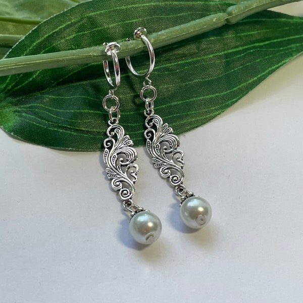 Pearl hoop dangle Clip on earrings, girls dangle Earrings,  Clip on Hoop earrings, Pearl Dangle Earrings, wedding earrings