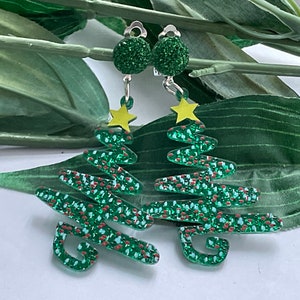 Christmas Tree Clip on earrings, girls dangle Earrings,  Clip on  earrings, retro clip on, Christmas earrings