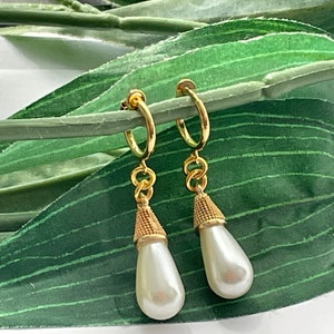 Pearl hoop dangle Clip on earrings, girls dangle Earrings,  Clip on Hoop earrings, Pearl Dangle Earrings