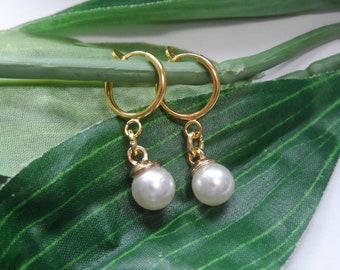 Pearl hoop dangle Clip on earrings, girls dangle Earrings,  Clip on Hoop earrings