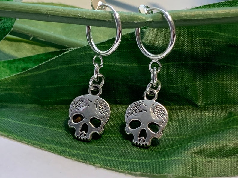 Skull hoop dangle Clip on earrings, girls dangle Earrings, Clip on Hoop earrings, skull Dangle Earrings image 1