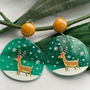 Christmas Reindeer Clip on earrings, girls dangle Earrings,  Clip on  earrings, retro clip on, Christmas earrings