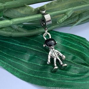 Cuff Alien Clip on dangle earring, boys alien dangle Earring,  Cuff Clip earrings for boys or girls, Spaceman Dangle Earring