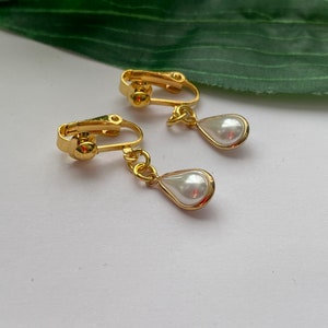 Pearl  dangle Clip on earrings, girls dangle Earrings,  Clip on  earrings