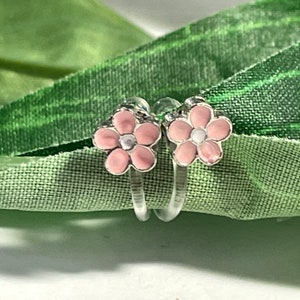 Pink flower Clip on earrings, girls clip on Earrings,  Clip on Flower earrings, Plastic Clip on earrings, non pierced ears