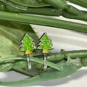 Christmas Tree Clip on earrings, girls clip on Earrings,  Clip on Christmas earrings, Plastic Clip on earrings, non pierced ears