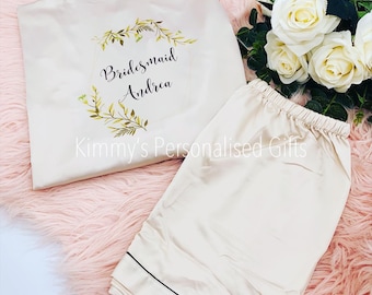 Bridesmaid Pyjamas, Bridesmaid Pjs, Adult PJs, Silk Pyjamas, Bride to be Gifts, Bridesmaid Gifts, Personalised Pjs, Pyjamas Champagne Pjs