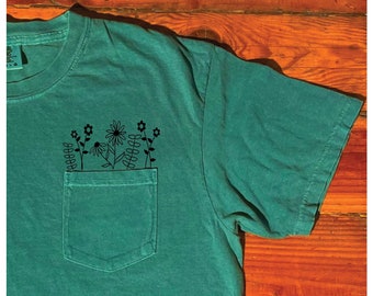 Comfort Colors Wildflower Pocket T-Shirt: Delicate Floral Tee