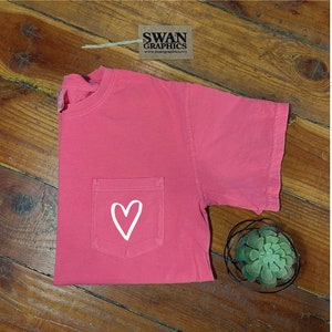 Heart Comfort Colors tshirt | Love tshirt | Comfort Colors Pocket Tee | Heart shirt | Cute Heart | Gift T-shirt | Engagement Shirt | BFF tee