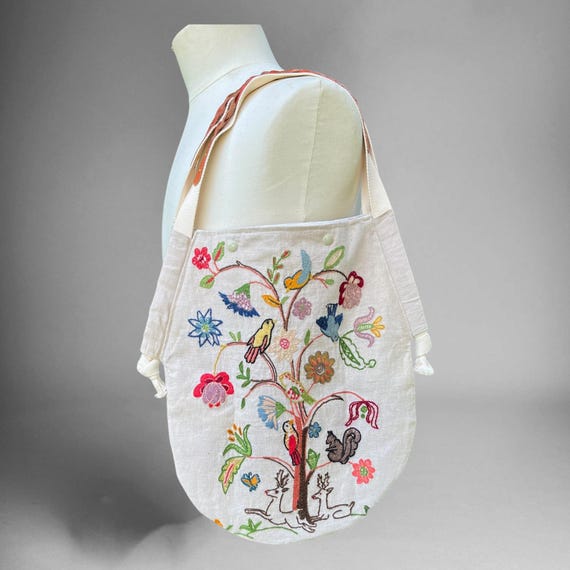 Bolso de hombro con forma de lágrima y bordado vintage estilo boho