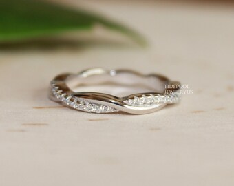 3.5 mm wedding band
