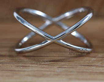 Sterling Silver Crisscross Ring, Sterling Silver statement Ring, X Shape Ring, Cross Ring