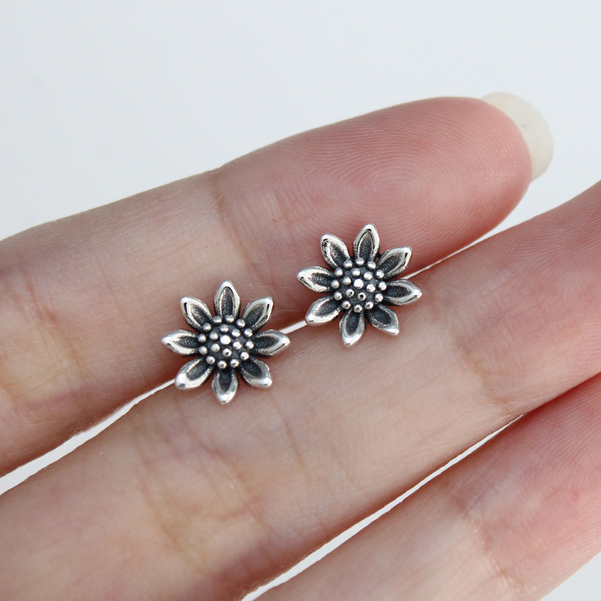 Sterling Silver Sunflower Stud Earrings Sunflower Earrings Etsy
