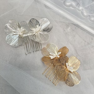 Copricapo da sposa floreale in metallo, piccolo pettine, fiore, foglia, vintage, laterale, pettine, damigella d'onore, rustico, minimalista, festa