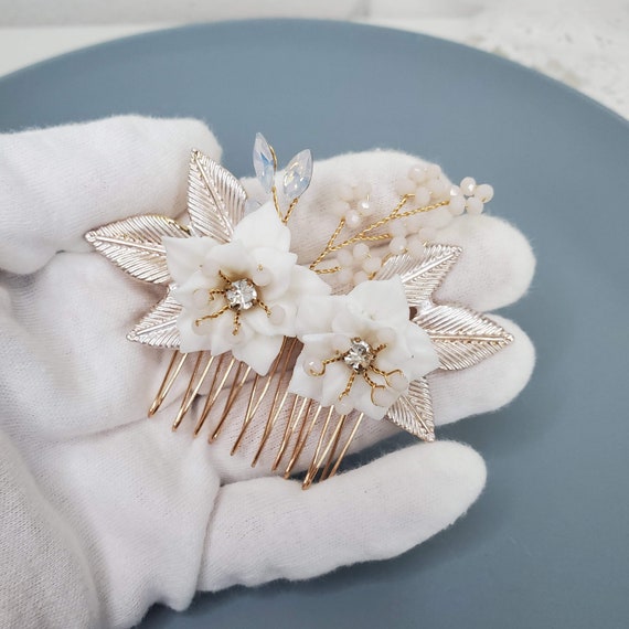 Etsy EnjoyLuv  gold metal floral Hair pieces Bridal Veil Comb Clip Ceramic Headpiece Metal Leaf White  main image 4