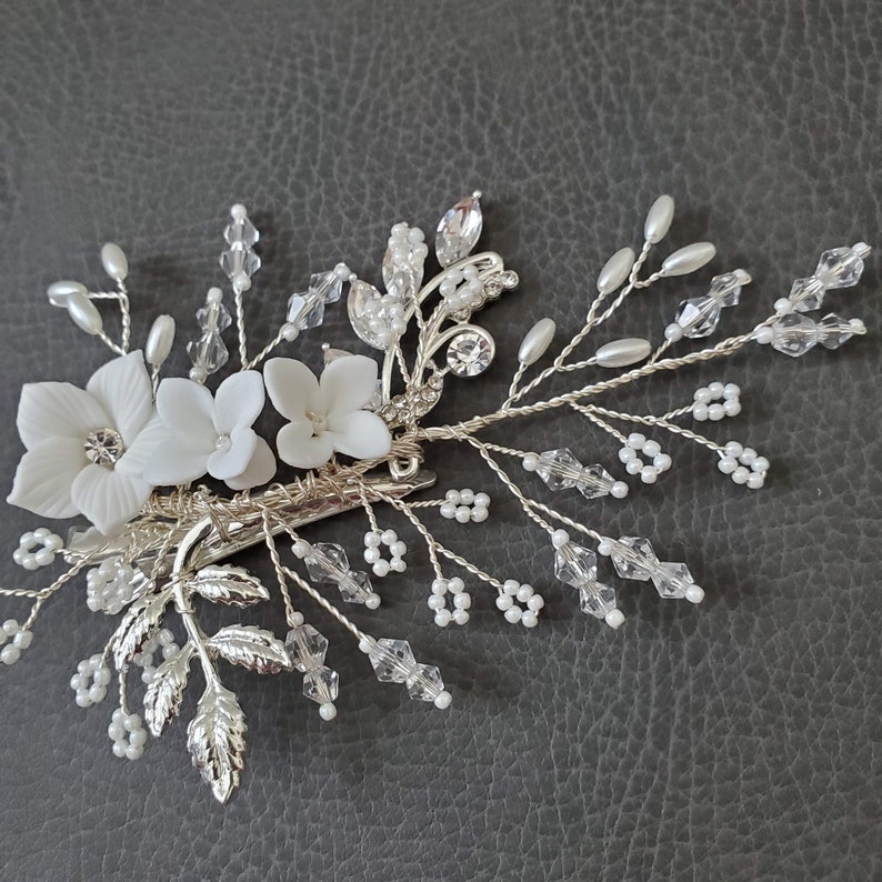 Floral Pin Headpiece Clip Pearl Flower girl Hairpieces Hair clip Accessory unique elegant Bride Bridal Wedding Gift