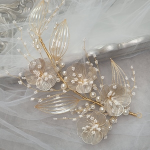Unico petalo di fiore foglia oro chiaro pallido grande copricapo da sposa in metallo floreale dorato copricapo da sposa gioiello velo parrucchino boho regalo di nozze