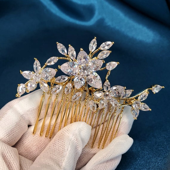 Bridal Swarovski Crystal Floral Hair Comb Sparkly Flower  display picture 2
