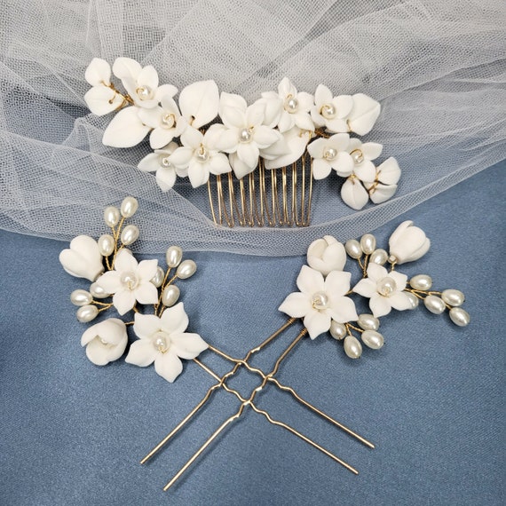 Bridal Ceramic Floral Headpiece Comb Gold Veil Comb Flower  display picture 1
