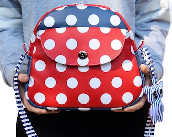 The Betsy Bowler Bag Sewing Pattern with Video, Projector, and SVG Files - Digital Download