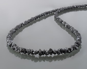 Halsband med rå svart diamant och nugget-spänne i sterlingsilver