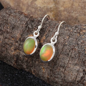 Minimalist Large Oval Fire Opal Huggie Hoop Earrings,Silver Plated Huggie Hoop Earrings,Simple Geometric Jewelry,October Birthstone  Gift